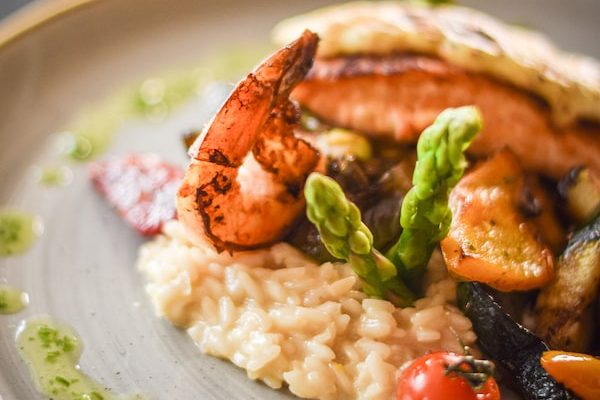 Lachs-und-Risotto-01Golfhotel-und-Restaurant-Lindenhof-Bad-Vilbel-min